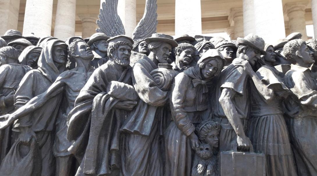 Immigrants statue